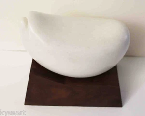 Artista hawaiano listado SEAN K.L. Escultura de mármol Browne 1979 - Imagen 1 de 5