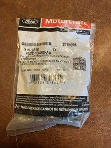 OEM Ford Motorcraft Stop Light Switch SW-5219 F87Z-13480-AA 98-11 Crown Victoria - Picture 1 of 2