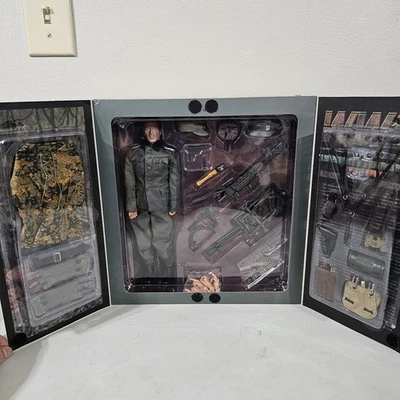 DiD German Action Figure Herbert Zeller Freiwilligen-Gebirs Div. Machine Gunner - Image 1 of 4