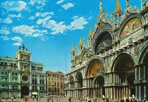 Postcard Italy Venice St Mark's and the Clocktower c1970s-80s NrMINT Unused - Picture 1 of 1