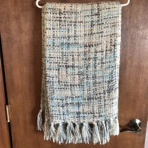 Cynthia Rowley 50x60 Decorative Throw Blanket Woven Acrylic Fringe - Picture 1 of 7