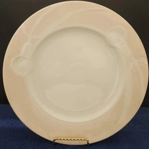 Mikasa Classic Flair Peach Dinner Plate LK - Picture 1 of 2
