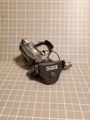 Classic Look Arc Pedals Clipless Road Bike Bicycle 9/16” - Image 1 of 4