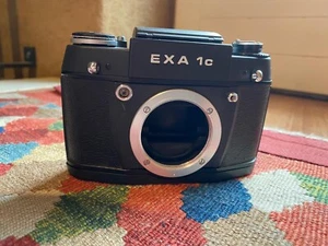 Exa 1c analoge Filmkamera mit Hüftfinder - Bild 1 von 9