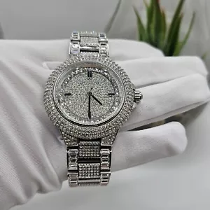 MICHAEL KORS MK5869 WOMEN'S WATCH SILVER STRAP SILVER DIAL SILVER CASE - Picture 1 of 7