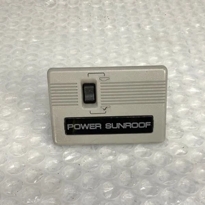 Sunroof Switch And Trim for Mitsubishi Delica L300 P03W 2.0 - Picture 1 of 8
