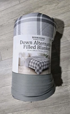 Berkshire Down Alternative Filled Blanket Gray Plaid/Reverse to Solid King - Image 1 of 4