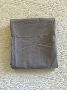 New Lacoste Queen Flat Sheet 100% Cotton Percale Grey - Picture 1 of 5