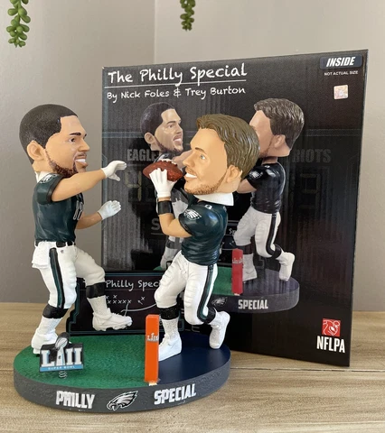 Burton & Foles PHILLY SPECIAL Philadelphia Eagles SUPER BOWL LII Bobblehead NIB! Cover