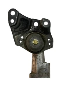 SUPPORTO / STAFFA MOTORE LATO CAMBIO LANCIA YPSILON 840 1.2 B 1998 - 3417220 - Foto 1 di 4