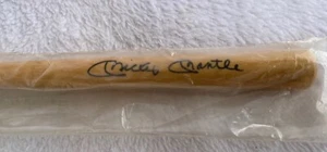 Mini bolígrafo de bate de béisbol Mickey Mantle 8" New York Yankees nuevo de colección sellado - Imagen 1 de 5
