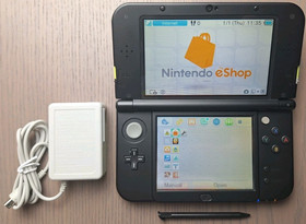New Nintendo 3DS XL Lime Black | Charger + 32GB SD Card | Region Free