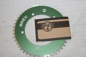 NEU Brev. M Masi Fixie Fixed Gear Kettenblatt Ritzel C-Ring 46T grün 130 BCD - Bild 1 von 2