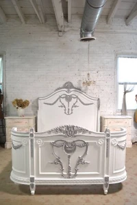 Painted Cottage Shabby Chic Romantic Queen / King Bed - Picture 1 of 6