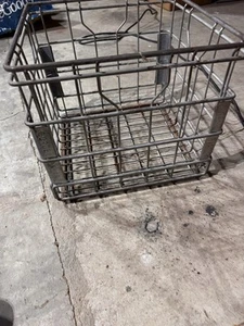 Vintage M BORDEN Dairy MILK CRATE Metal Wire Advertising Storage - Picture 1 of 9