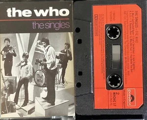THE WHO~THE SINGLES~1984 CASSETTE~PAPER LABELS~POLYDOR WHOHC 17 - Picture 1 of 3