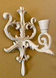 Vintage verzierter gerollter Kerzenständer Gusseisen weiß Wandleuchter - Bild 1 von 9