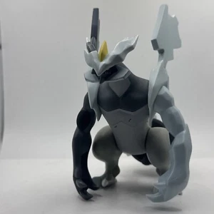 Pokemon KYUREM Black White Legendary Look Tomy Nintendo 6 " Figure - Bild 1 von 6