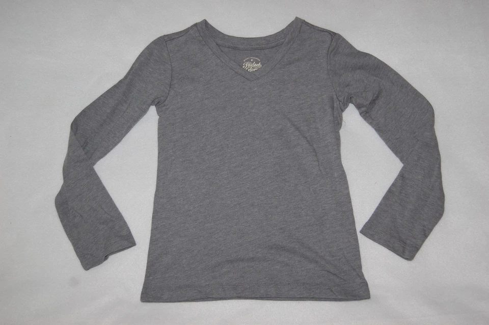 Girls GRAY V NECK Long Sleeve Knit Tee Shirt M 7-8 - Image 1 of 1