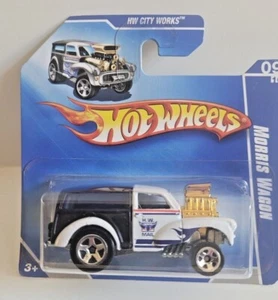 Hot Wheels 2009 HW City Works 9/10 Morris Wagon White/Black HW Mail Short Card - Picture 1 of 3