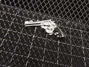 ".357 MAGNUM REVOLVER" BRANDNEUE Anstecknadel Emaille lebenslang garantiert - Bild 1 von 2