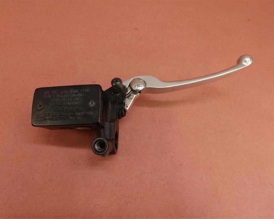 2003 - 2008 Suzuki SV650 Front Brake Master Cylinder Assembly - Image 1 of 4