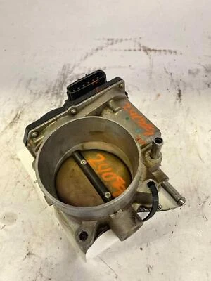 Conjunto de carrocería/válvula del acelerador Nissan Frontier 05 06 07 08 09 10 11 12 Foto 1 de 3