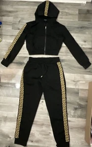 Ellie & Kate Trainingsanzug Set Activewear Athleisure Greek Key Trim Schwarz S - Bild 1 von 6