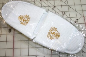 CUNARD/ WHITE STAR CRUISE LINES BADESCHUHE - Bild 1 von 5