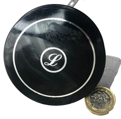 Compact Creme Powder Laval Warm Beige New but Old Stock See Details ncb - Image 1 of 4