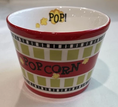 "Cuenco de palomitas de maíz pintado a mano de cerámica Pier One Imports 4"" por 5,5""" Foto 1 de 4
