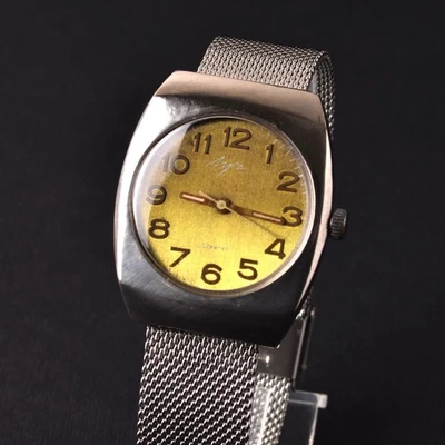 LUCH 2209 USSR Watch. Serviced. Vintage Soviet Men's Wristwatch - Image 1 of 4
