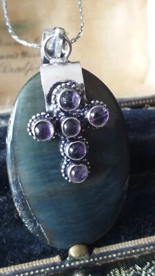 Ciondolo croce ametista lutto onice in argento 925 vintage anni 90 su catena ... - Immagine 1 di 4