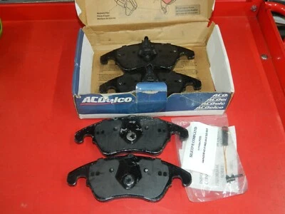 NEW ACDELCO 17D1342C FRONT CERAMIC BRAKE SHOE PAD SET FOR MERCEDES BENZ - Image 1 of 3