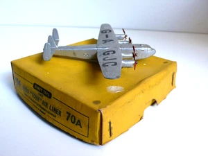 DINKY TOYS  AVRO "YORK" AIRLINER   REF 70A   BOITE D'ORIGINE  BON ÉTAT  Lg 12 cm - Picture 1 of 10