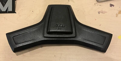 Jeep Cherokee Comanche 1984-1996/Wagoneer - Tapa de almohadilla de bocina Jeep OEM RARO Foto 1 de 4