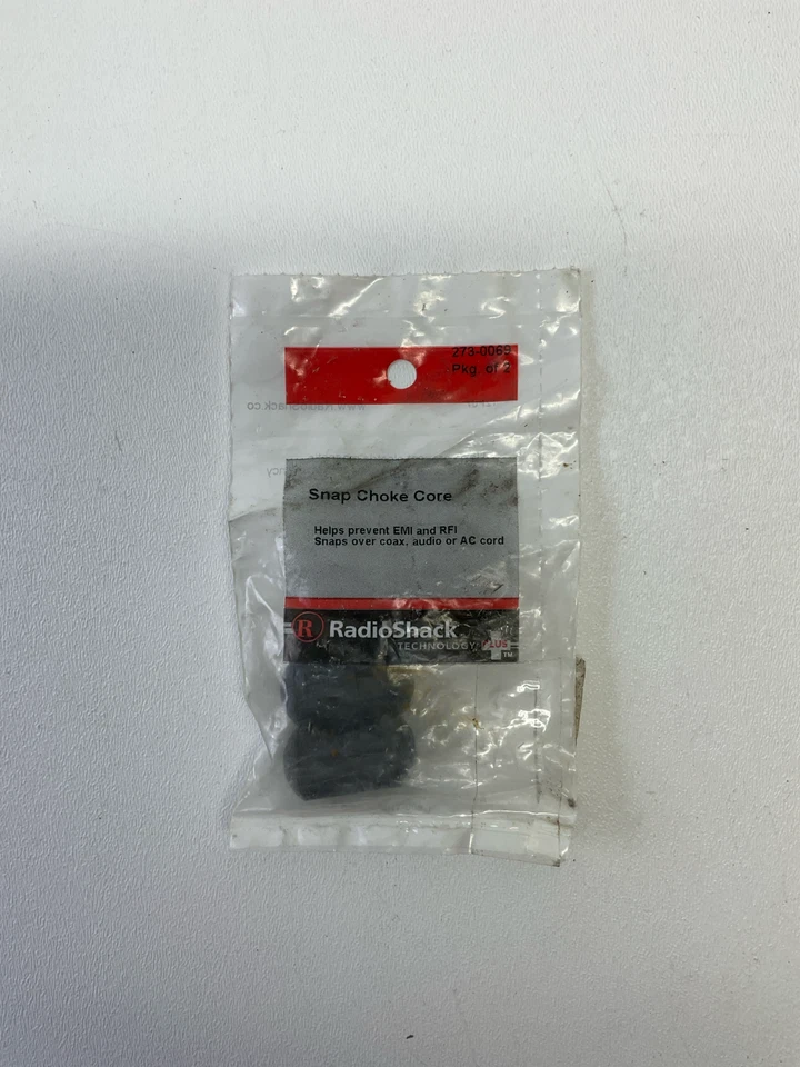 RadioShack 273-0069 Snap Choke Core Black ( Pack of 2) - Image 1 of 1