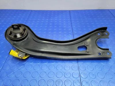 Braço traseiro 13-14 Hyundai Santa Fe Sport FWD lado esquerdo do motorista fabricante de equipamento original - Imagem 1 de 4