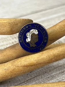 Atkinson Vehicles Ltd Knight Truck Lorry Wagon Enamel Lapel Badge Fattorini - Picture 1 of 4