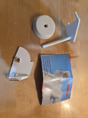 Bernina Thread Guide for Metallic and Silk Thread #008 814 70 00 - Image 1 of 4