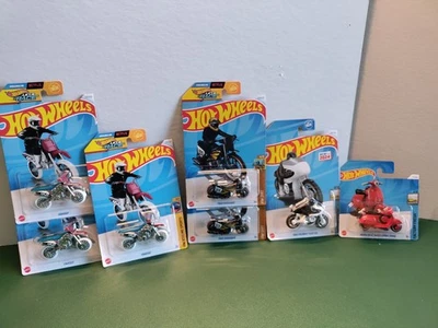 Lote de motocicletas Hot Wheels - Trituradora Tred, HW450F, Triumph Foto 1 de 4