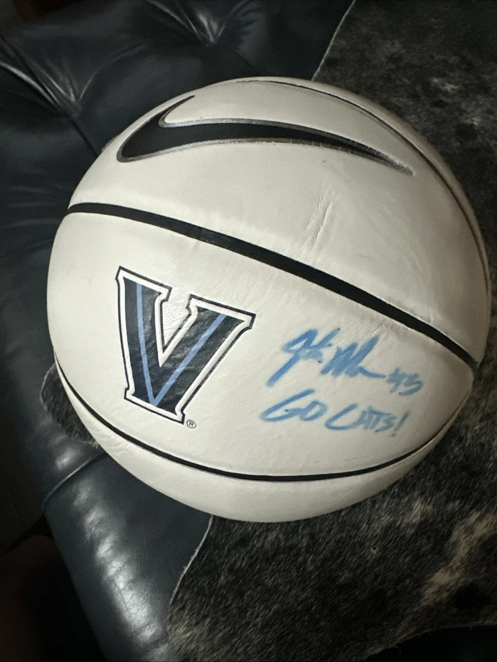 Justin Moore #5 – Signed Villanova Basketball ￼ - Image 1 of 3