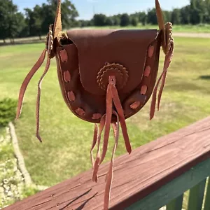 Vintage Fransen braun Leder Schultertasche BoHo Hobbiest handgefertigt verziert 70’s Style - Bild 1 von 13