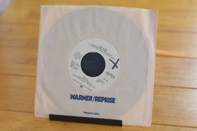 ZZ TOP "LEILA / DON'T TEASE ME" 45 RPM 7" VG+ RECORD [D31-61] Foto 1 de 4