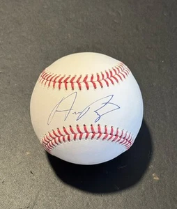 AUSTIN RILEY ATLANTA BRAVES FIRMADO MAJOR LEAUGE BÉISBOL BECKETT BAS 2 - Imagen 1 de 2