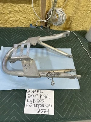 Barra de agarre de parachoques delantero Polaris Rmk 800 2009 OEM 271 Foto 1 de 4