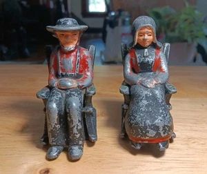 Vintage Antik Gusseisen Amish Mann Frauen Salz Pfefferstreuer Schaukelstuhl... - Bild 1 von 19