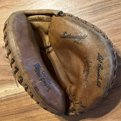 Guante de béisbol vintage MacGregor DG980 Del Crandall Catcher’s Mitt hecho en EE. UU. Foto 1 de 2