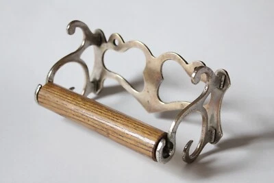 antique vtg toilet paper holder | brooklyn deco vtg victorian toilet bath old tp Foto 1 de 4