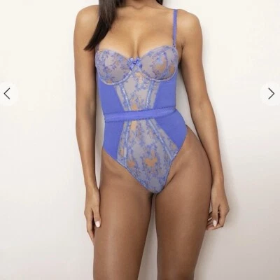 Nuevo con etiquetas Agent Provocateur Florella Corsé Body Aciano Talla 32D Foto 1 de 4